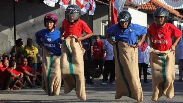 Lomba HUT RI ke-80 Meriahkan Desa Blarang